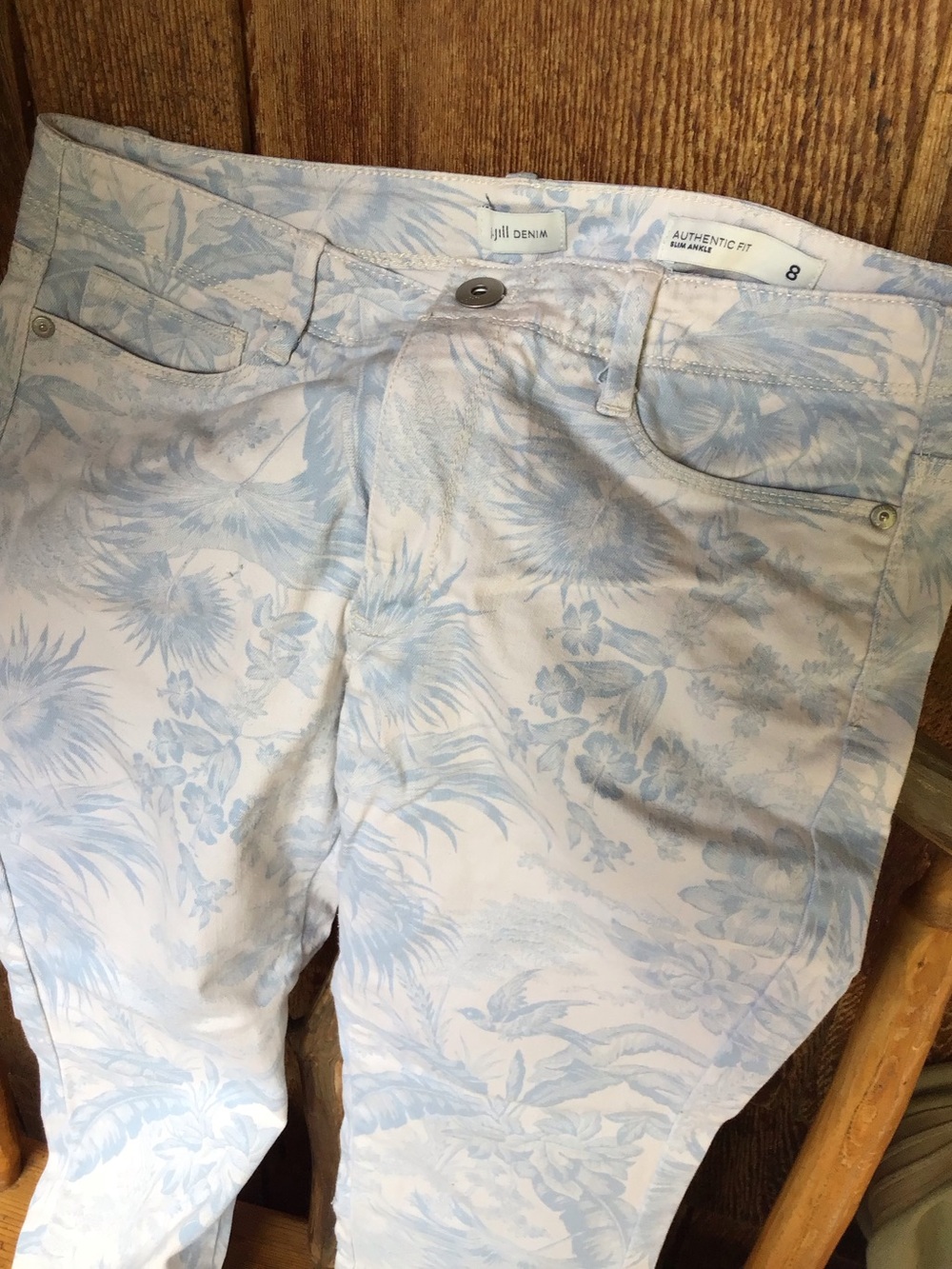 JJill White/Blue Tropical Print Jeans